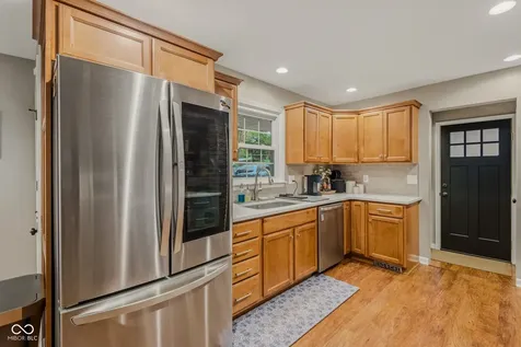 4225 Washington Street Columbus IN 47203