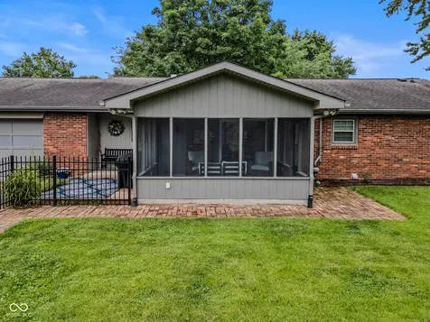 4225 Washington Street Columbus IN 47203