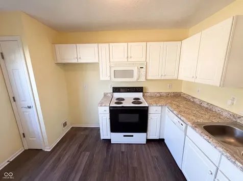 2709 Lucas Drive Westfield IN 46074