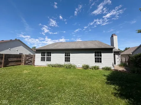 2709 Lucas Drive Westfield IN 46074