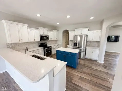 7212 Maple Bluff Place Indianapolis IN 46236