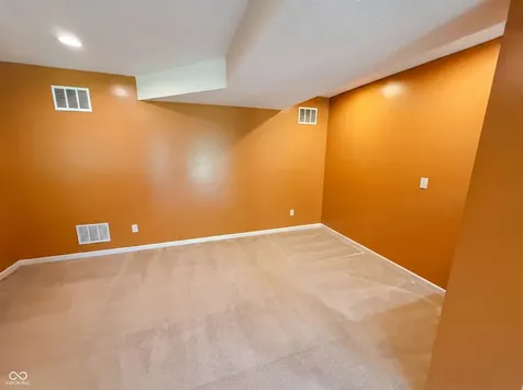 7212 Maple Bluff Place Indianapolis IN 46236