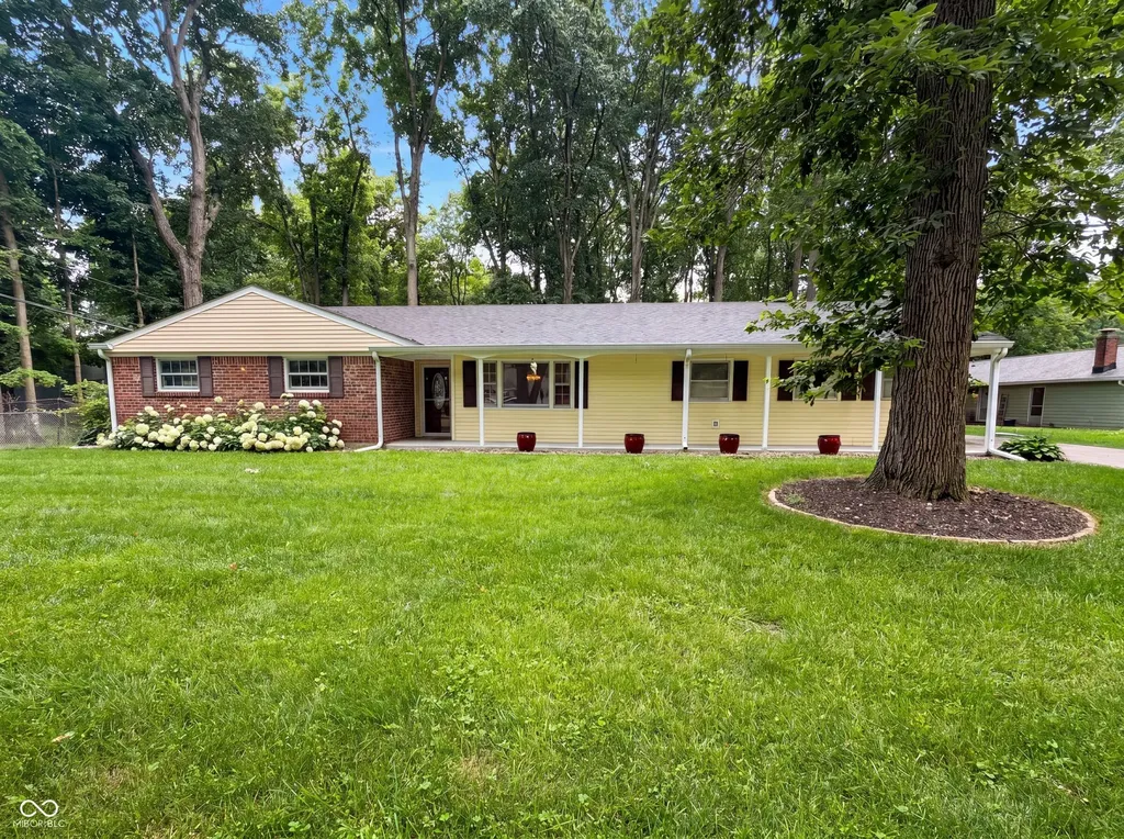 1537 W 74th Place Indianapolis IN 46260