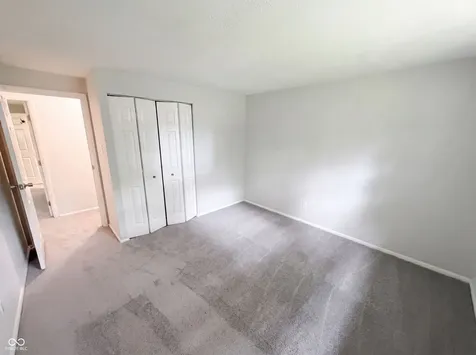 1537 W 74th Place Indianapolis IN 46260