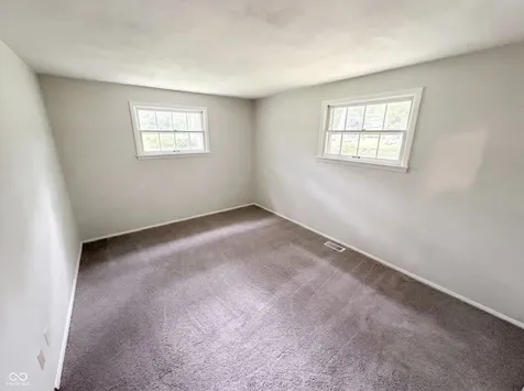 1537 W 74th Place Indianapolis IN 46260