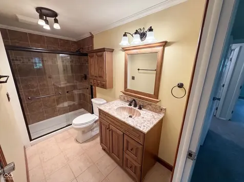 1537 W 74th Place Indianapolis IN 46260
