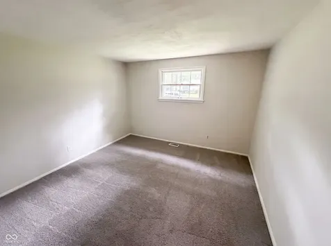 1537 W 74th Place Indianapolis IN 46260