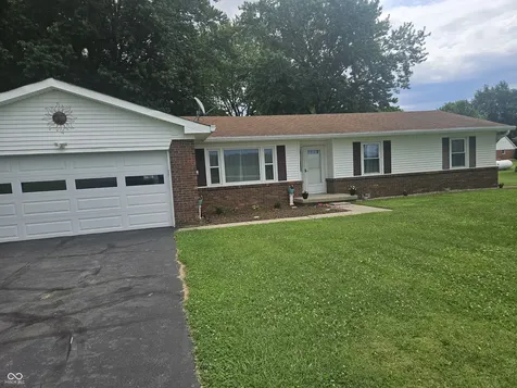 1402 S Thompson Road Shelbyville IN 46176