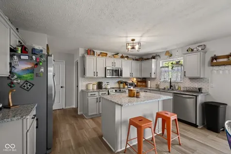 2289 S Moeller Circle New Palestine IN 46163