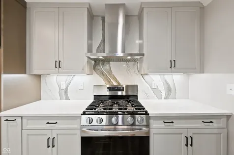 41 E Westfield Boulevard Indianapolis IN 46220