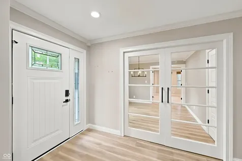 41 E Westfield Boulevard Indianapolis IN 46220