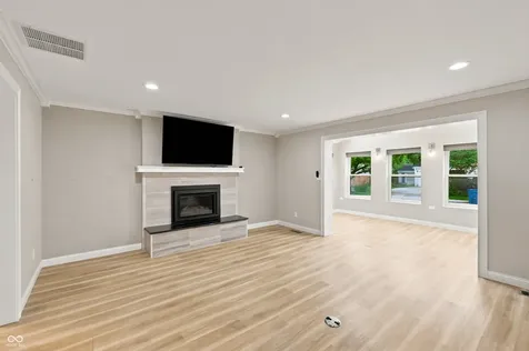 41 E Westfield Boulevard Indianapolis IN 46220