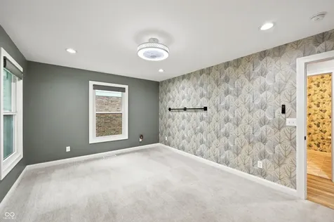 41 E Westfield Boulevard Indianapolis IN 46220