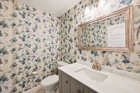 41 E Westfield Boulevard Indianapolis IN 46220
