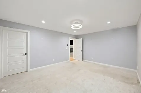 41 E Westfield Boulevard Indianapolis IN 46220