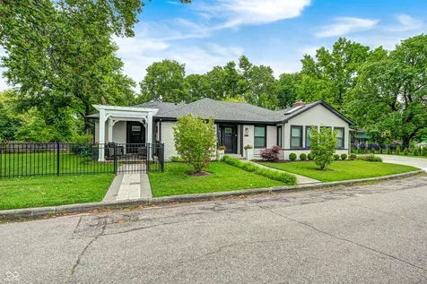 41 E Westfield Boulevard Indianapolis IN 46220