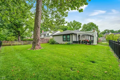 41 E Westfield Boulevard Indianapolis IN 46220
