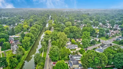 41 E Westfield Boulevard Indianapolis IN 46220