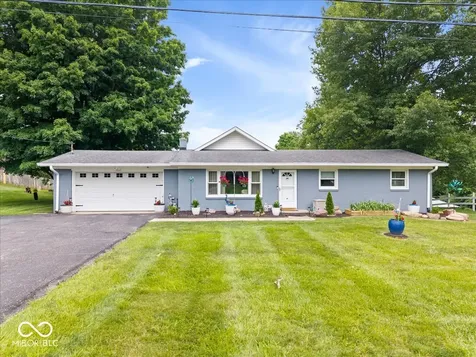 703 N Peterman Road Greenwood IN 46142
