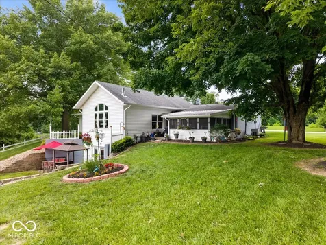 703 N Peterman Road Greenwood IN 46142