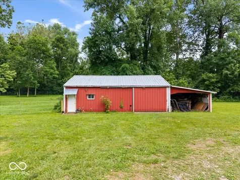 703 N Peterman Road Greenwood IN 46142