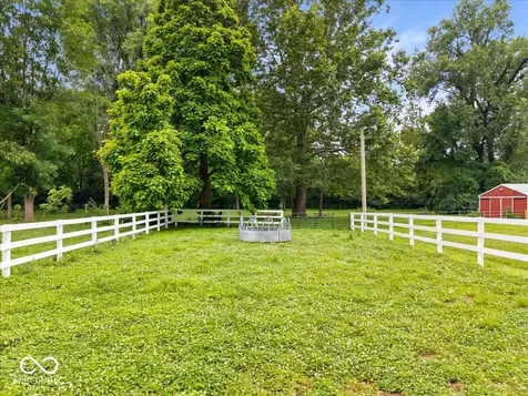 703 N Peterman Road Greenwood IN 46142