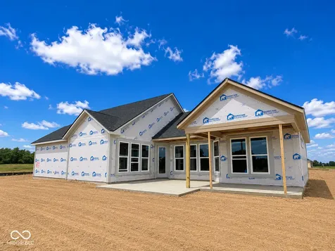 8811 Constitution Trail Brownsburg IN 46112