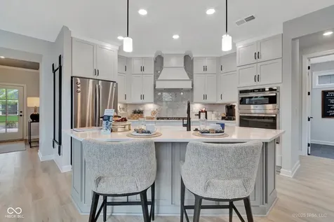 8811 Constitution Trail Brownsburg IN 46112