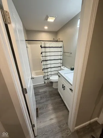 731 Maple Avenue Seymour IN 47274