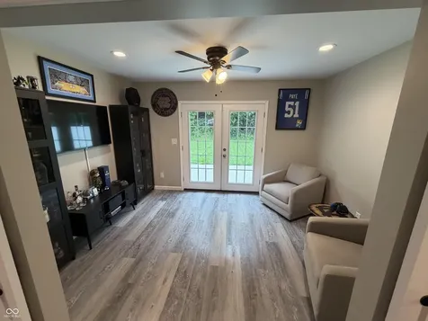 731 Maple Avenue Seymour IN 47274