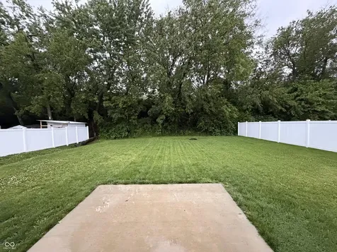 731 Maple Avenue Seymour IN 47274