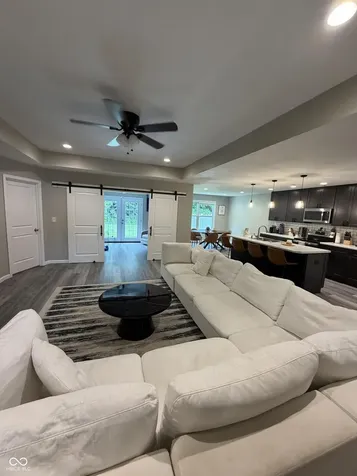 731 Maple Avenue Seymour IN 47274