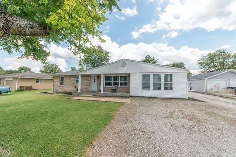 649 Collier Street Columbus IN 47201