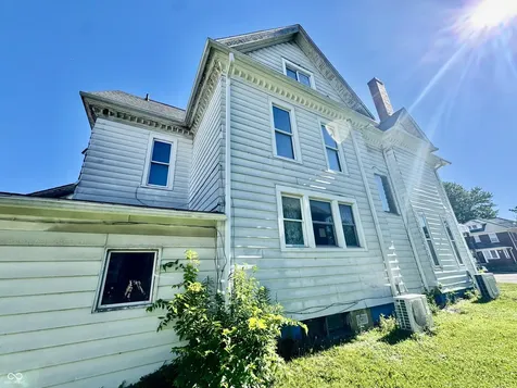 415 S Washington Street Crawfordsville IN 47933