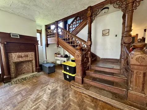 415 S Washington Street Crawfordsville IN 47933