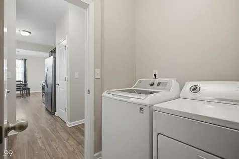 4073 Denali Drive Indianapolis IN 46235