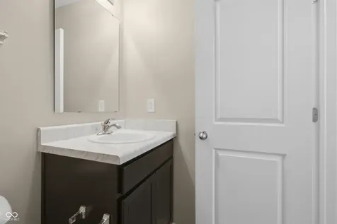 4073 Denali Drive Indianapolis IN 46235