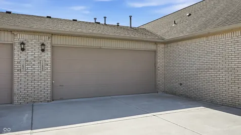 11523 Winding Wood Drive Indianapolis IN 46235