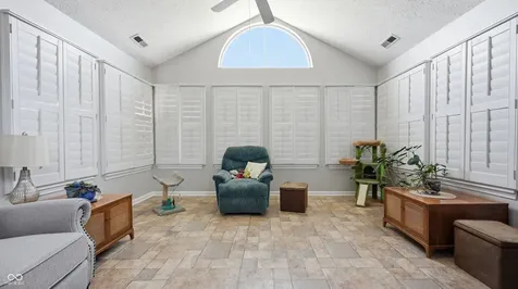 11523 Winding Wood Drive Indianapolis IN 46235
