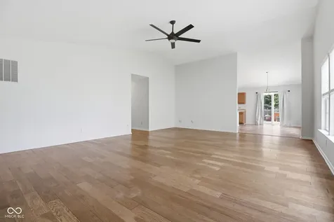 8649 Liberty Mills Drive Indianapolis IN 46113