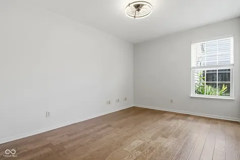 8649 Liberty Mills Drive Indianapolis IN 46113