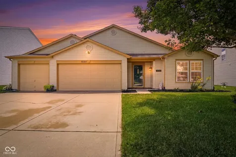 8649 Liberty Mills Drive Indianapolis IN 46113