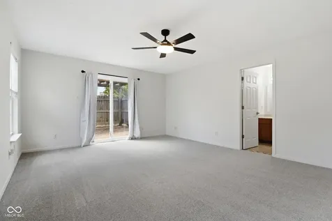 8649 Liberty Mills Drive Indianapolis IN 46113