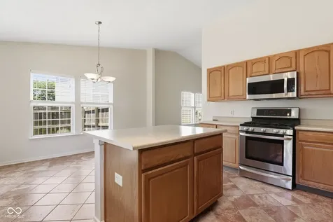 8649 Liberty Mills Drive Indianapolis IN 46113