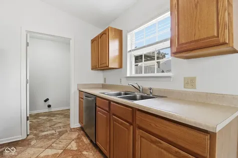 8649 Liberty Mills Drive Indianapolis IN 46113