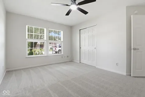 8649 Liberty Mills Drive Indianapolis IN 46113
