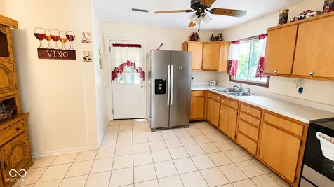 2520 Fredonia Road Indianapolis IN 46222