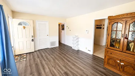 2520 Fredonia Road Indianapolis IN 46222