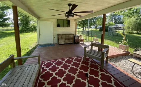 902 Fair Street Clay City IN 47841
