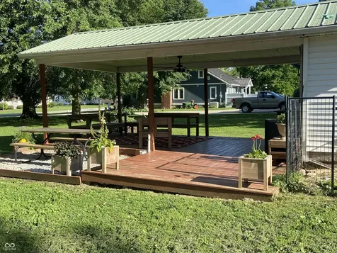 902 Fair Street Clay City IN 47841